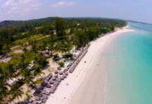 Pantai Pelawan Karimun