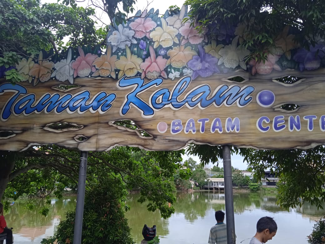 Taman Kolam Batam Centre: Tempat Nongkrong, Olahraga, dan Healing Warga ...