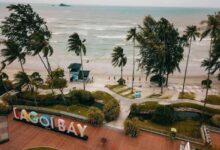Wisata Lagoi Bay