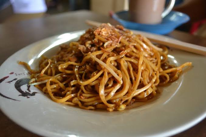 Food Vlogger Mie Tarempa